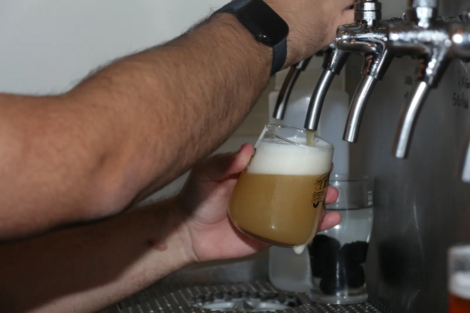 Fresh pint of craft beer at Queen Ale Lisbon